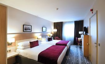 Lancaster Hotel