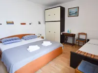 Apartment Murva Hotels in Primosten