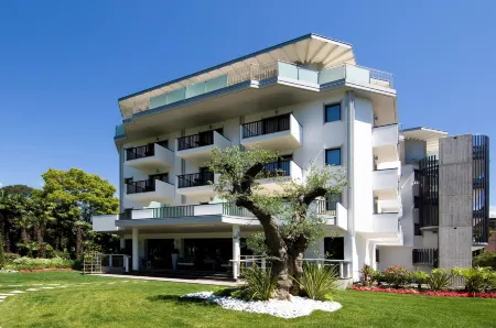 Parc Hotel Flora S Отели в г. Лимоне-суль-Гарда