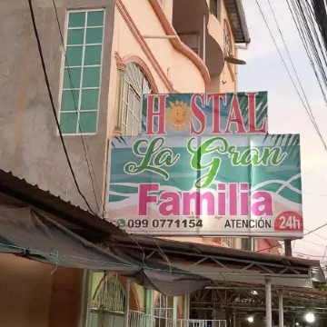 Hostal la Gran Familia