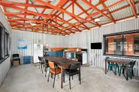 Golden Country Motel and Caravan Park Hotels in Maryborough