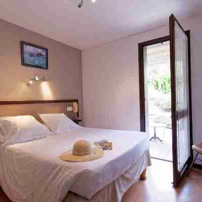 Hôtel Les Gabarres Rooms