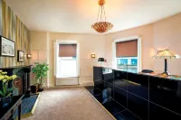 Queens Hotel Hotel a Ennis