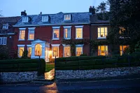 St John's Croft Hotels in Вінчестер