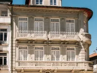 Emaj Boutique Hotel Hotels near Guimarães Castle