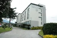 Hotel Quadrifoglio Hôtels à : Somma Vesuviana