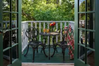 White Oak Manor Bed and Breakfast Hotels in Jefferson