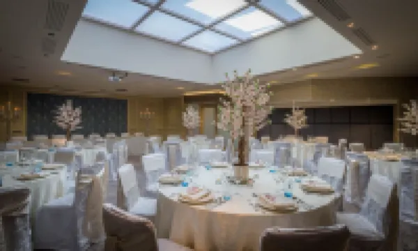 Harbour Hotel โรงแรมในกัลเวย์