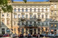 Silver Hotel Budapest City Center