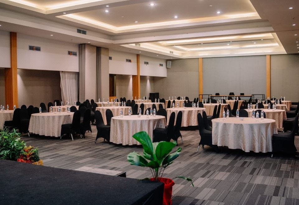 The Hills Nagoya Batam Over view