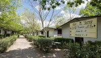 Happy Village e Camping Roma Hotel a Formello