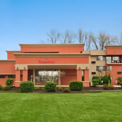 Ramada by Wyndham Tukwila Southcenter Hotel in zona Giardino Kubota