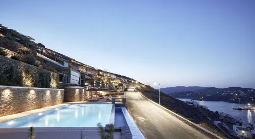 EmGard Suites Kythnos - Pools