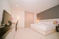 Sahid T-More Hotel Hotels in Oesapa Selatan