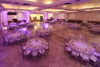 โรงแรม ฮอลิเดย์ อินน์ มอนโคลวา บาย IHG