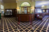 Prince of Wales Hotel - bar