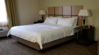 Candlewood Suites Woodward فنادق في وودوارد