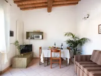Borgo Verde Hotels in Province of Livorno