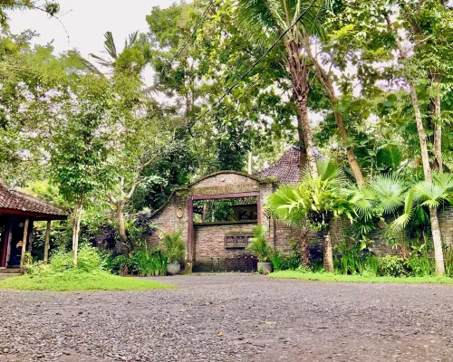 Rumah Boedi Private Residence Villa Hotels in Borobudur