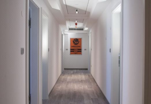 호스텔 솔 두브로브니크