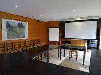 Le Relais des Lacs Bourgogne Morvan Hotels in Planchez