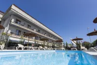Hotel Alfonso I Отели в г. Туя