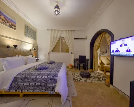 汀約瑟夫酒店 瓦爾扎扎特酒店