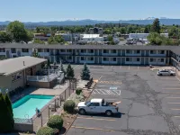 Bend Inn & Suites Hotels in Bend