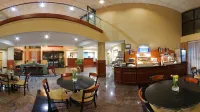 Holiday Inn Express & Suites LAWRENCEVILLE by IHG - Aamiainen