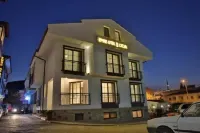Emre Hotel 10Oda Hôtels à proximité de : Datça Köy Ürünleri tur.tic.san.ith.ihr.ltd.şti