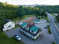 Covered Bridge Riverview Lodge Hotels in Glen