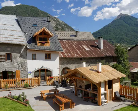 Le Bacchu BER Hotels in Briançon
