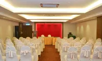 Dynasty Hotel Miri - Business