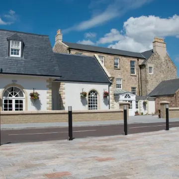 Dumfries Arms Hotel Отели в г. Камнок