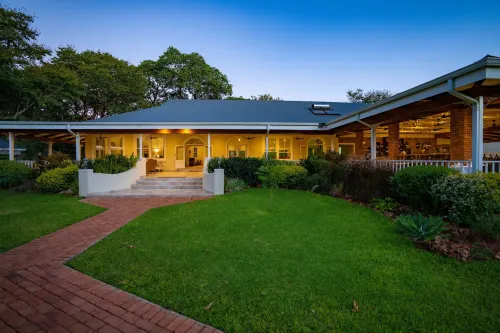 Pioneers Hotels in Victoria Falls