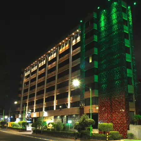 Hotel Brasilia Отели рядом с достопримечательностью «Стадион «Вильфридо Массье»»