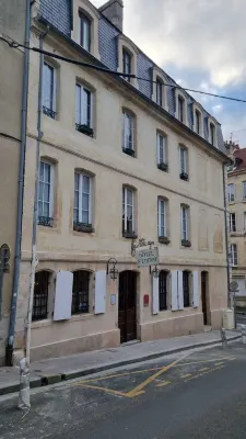 Hotel Saint Etienne Hotel in zona Eglise St-Ouen