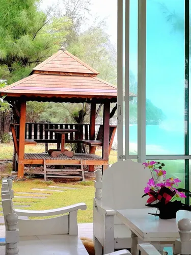 รูปภาพของอ่าวน้อยซีวิว