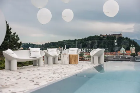 Neu Residences Smart Stay