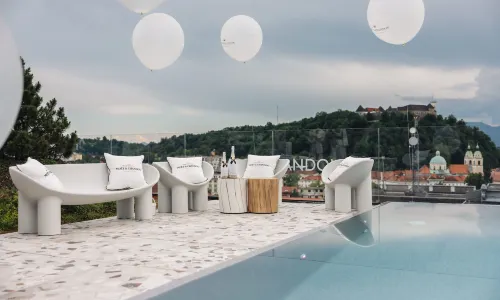 Neu Residences Smart Stay