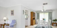 KozyGuru Glen Waverley Family Home & Backyard
