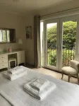 Kilchurn Suites Hotels in Stronmilchan