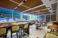 波本坎皮納斯里約飯店