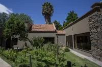 Casa Entonada Hotel a 