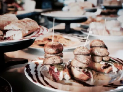 Wine & Soul Suites Hotéis em Haro