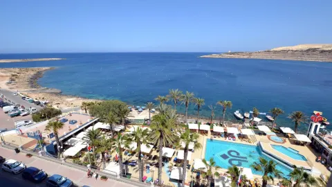 Qawra Palace Resort & Spa in Bugibba