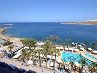 Qawra Palace Resort & Spa Hotels in Буджибба