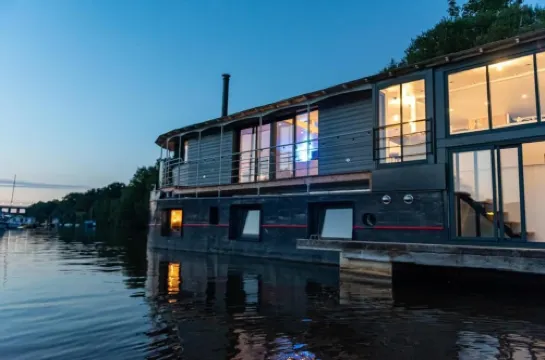 La Rivière House - Péniche Carpe Diem