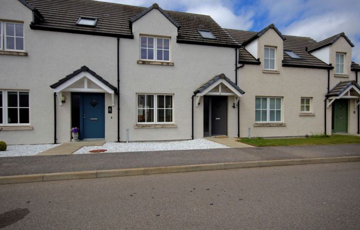 3 Mackay Road, Dornoch