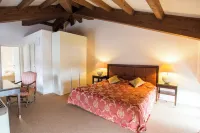 Miramare Apartments&Suites - piscina